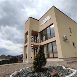 AMIRA Re-Creation Center, Piatra-Neamţ program de funcționare