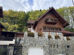 Vila Alisio Sinaia, program de funcționare
