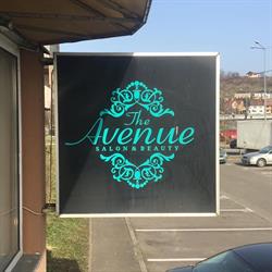 Salon Avenue Dragos Voda, Oradea program de funcționare
