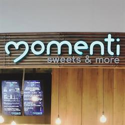 Momenti, Baia Mare program de funcționare
