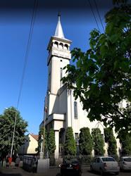 Biserica Naşterea Maicii Domnului, Satu Mare program de funcționare