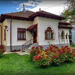 Villa Art Deco, Câmpina program de funcționare