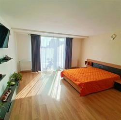 Casa NYX, Costineşti program de funcționare