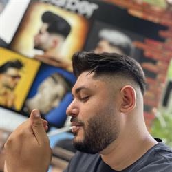 The Barber Company, Bucureşti program de funcționare