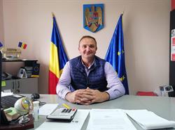 Primăria Comunei Lozna, program de funcționare