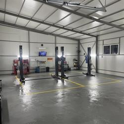 AIC Motors, Paşcani program de funcționare