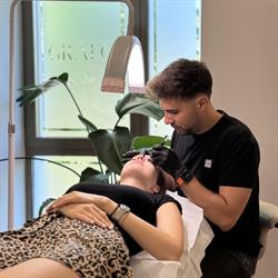 Florin Buzan - PhiBrows Bucuresti, program de funcționare