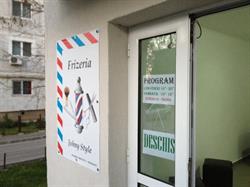 Frizeria Johnny Style, Slatina program de funcționare