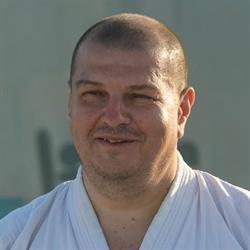 Harmony Dojo Pipera, Voluntari program de funcționare