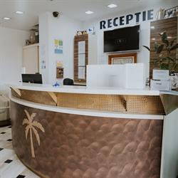 Clinica Deryy, Arad program de funcționare