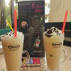 Fashion Caffee, Focşani program de funcționare