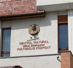 Centrul Cultural Mihai Eminescu, Târgu Mureş program de funcționare