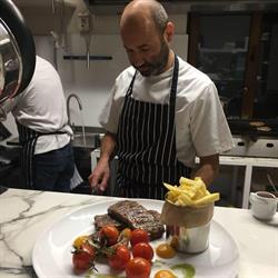Bistro 135, Huşi program de funcționare