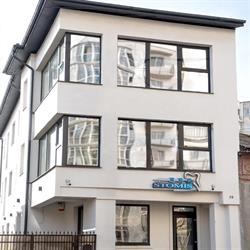 Stomis Orthodontics, Buzău program de funcționare
