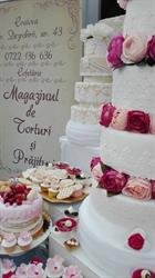 Claris Cofetărie, Craiova program de funcționare