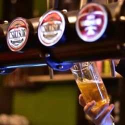 TwoBastardsPub, Bucureşti program de funcționare
