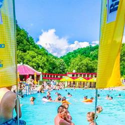 Strand 7 Izvoare, Băile Herculane program de funcționare