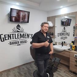 Gentlemen's Barber House, Piatra-Neamţ program de funcționare