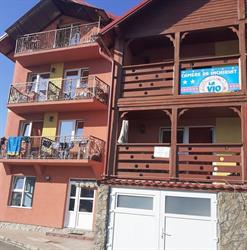 La Vio Tasnad (Camere de închiriat), program de funcționare
