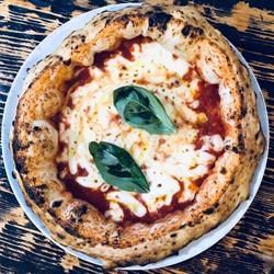 La Pizza Napoletana, Timişoara program de funcționare