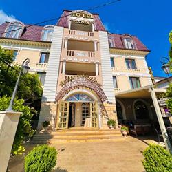 Hotel Eden, Iaşi program de funcționare