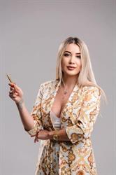 Queen Beauty Center, Giroc program de funcționare