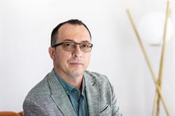Andrei Ene, Bucureşti program de funcționare
