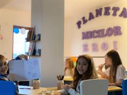 Planeta Micilor Eroi, Bragadiru program de funcționare
