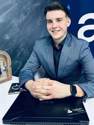 Value Bizz, Carei program de funcționare