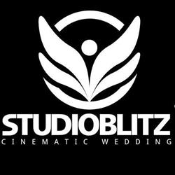 StudioBlitz, Bucureşti program de funcționare