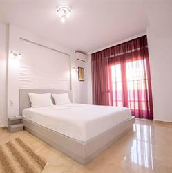Marble Luxury Apartments, Constanţa program de funcționare