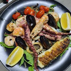 Restaurant Grand Gusto (Restaurant Pizzerie), Zăneşti program de funcționare