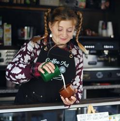 Coffee Art by Bia, Deva program de funcționare
