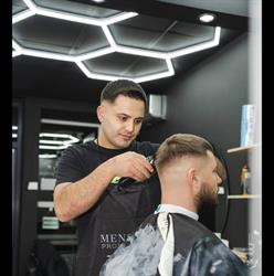 Frizeria F-Barber, Bârlad program de funcționare
