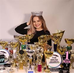 Brow Chica Studio&Academy, Craiova program de funcționare