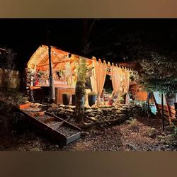 Coliba Padurarului, Porumbacu de Sus program de funcționare