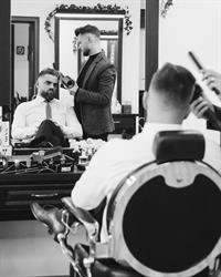 Hairmann Male Esthetics, Sibiu program de funcționare