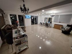 Beauty by Biutiful, Corabia program de funcționare