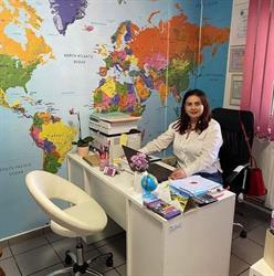 Life Books & Travels, Timişoara program de funcționare