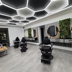 The Barber Studio, Hunedoara program de funcționare