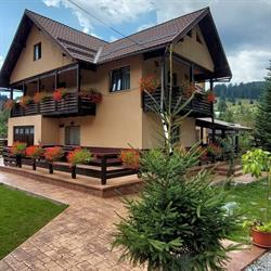 Casa de vacanţă Delia şi Matei, Valea Putnei program de funcționare