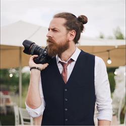 Fotograf Nunta Bucuresti - Dani Dunca WP, program de funcționare