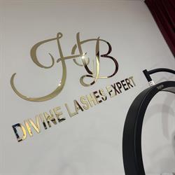 Divine Lashes Expert, Craiova program de funcționare