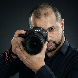Premierevideo. Fotograf nunta iasi în Iaşi, Alexandru Cel Bun - program de funcționare