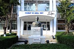 Colegiul National Mihai Eminescu Botosani, program de funcționare