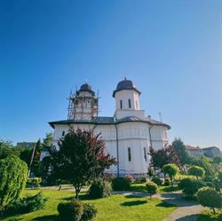 Parohia Sf.ioan Botezatorul Ramnicu Valcea, program de funcționare