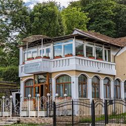Belvedere, Râmnicu Vâlcea program de funcționare