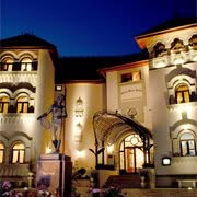 Hotel Carol Parc Hotel în Bucureşti, Sector 4 - program de funcționare