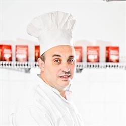 Pensiunea Casa Blanca, Câmpulung program de funcționare