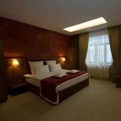 Hotel Gott, Braşov program de funcționare
